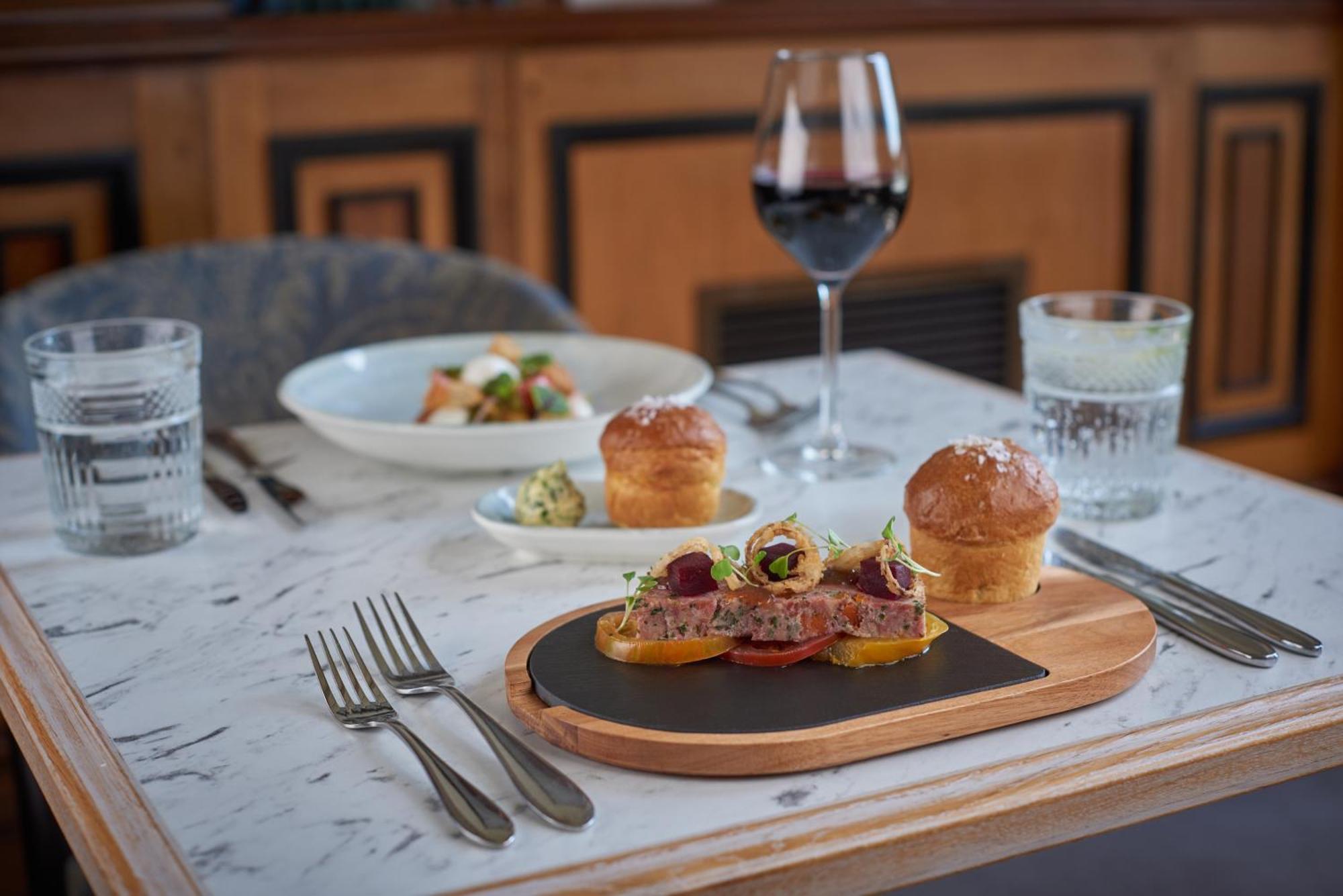 Reserve, By Warner Hotels - Heythrop Park Чипинг Нортън Екстериор снимка